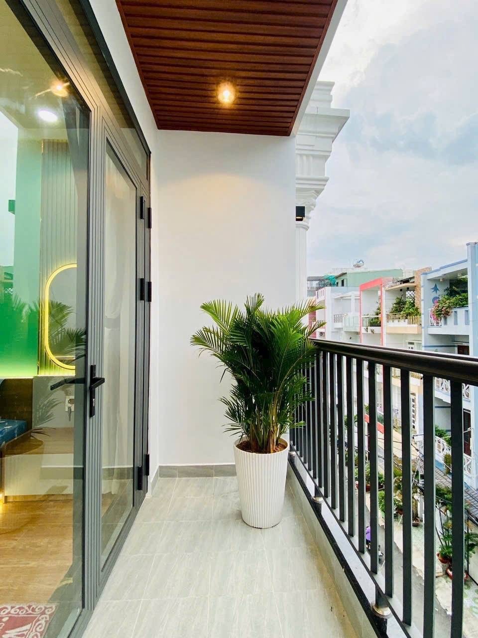 Nhà 1 Trệt 3 Lầu Bình Tân - Liền Kề Khu Tên Lửa, Tỉnh Lộ 10 | Vị Trí Đắc Địa, Giá Tốt