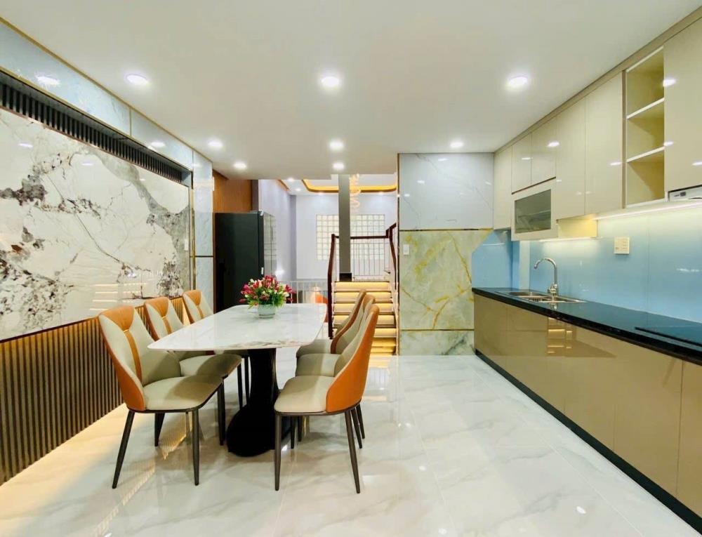 Nhà 1 Trệt 3 Lầu Bình Tân - Liền Kề Khu Tên Lửa, Tỉnh Lộ 10 | Vị Trí Đắc Địa, Giá Tốt