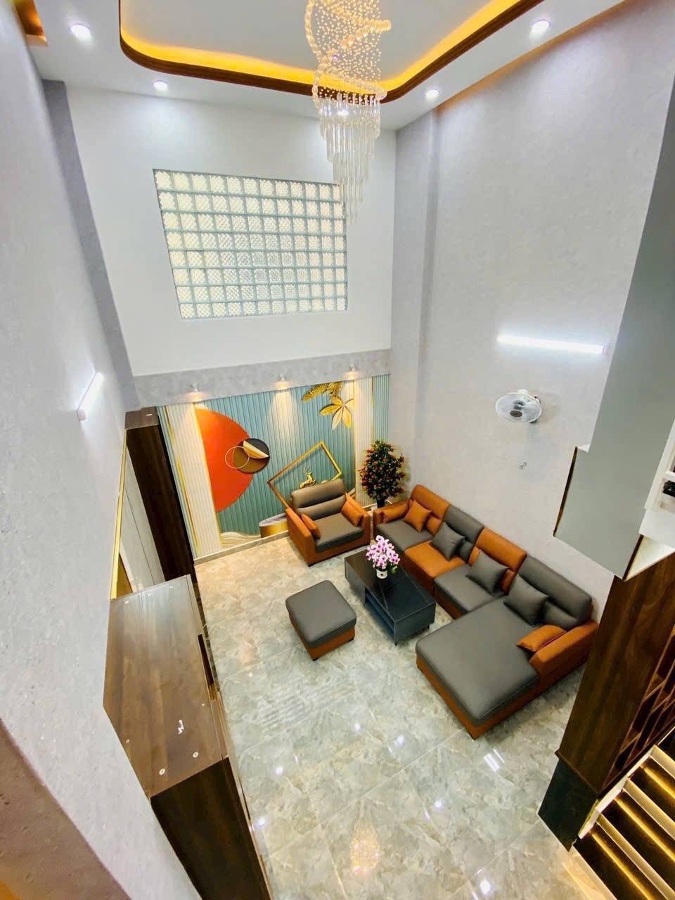 Nhà 1 Trệt 3 Lầu Bình Tân - Liền Kề Khu Tên Lửa, Tỉnh Lộ 10 | Vị Trí Đắc Địa, Giá Tốt
