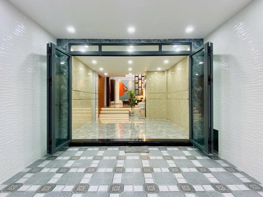 Nhà 1 Trệt 3 Lầu Bình Tân - Liền Kề Khu Tên Lửa, Tỉnh Lộ 10 | Vị Trí Đắc Địa, Giá Tốt