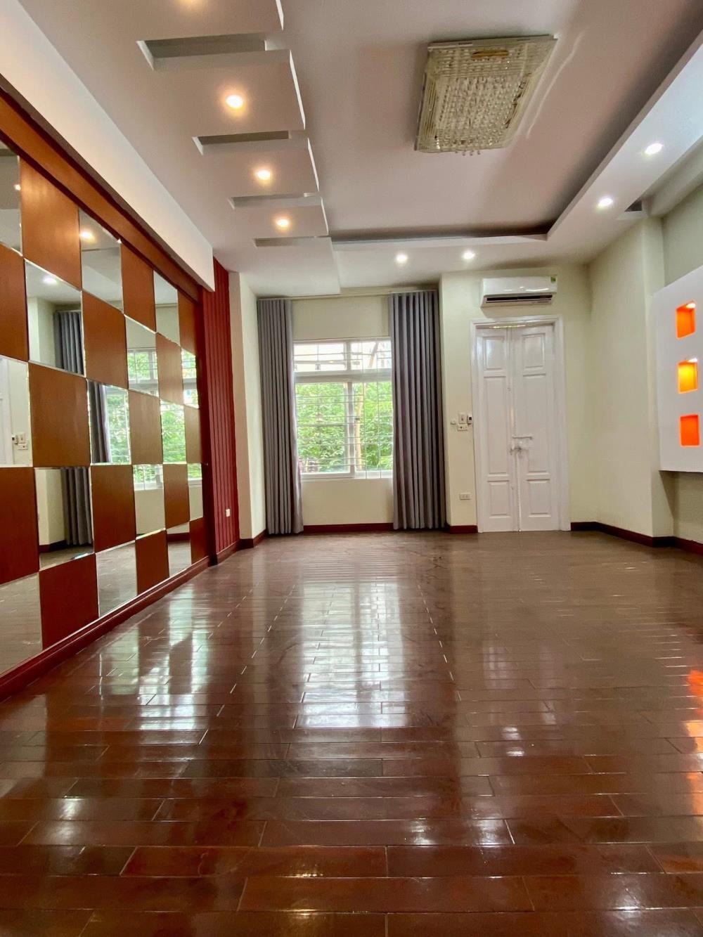 Bán nhà Tây Hồ - An Dương Vương - Ngõ Ô Tô - 9.2 tỷ