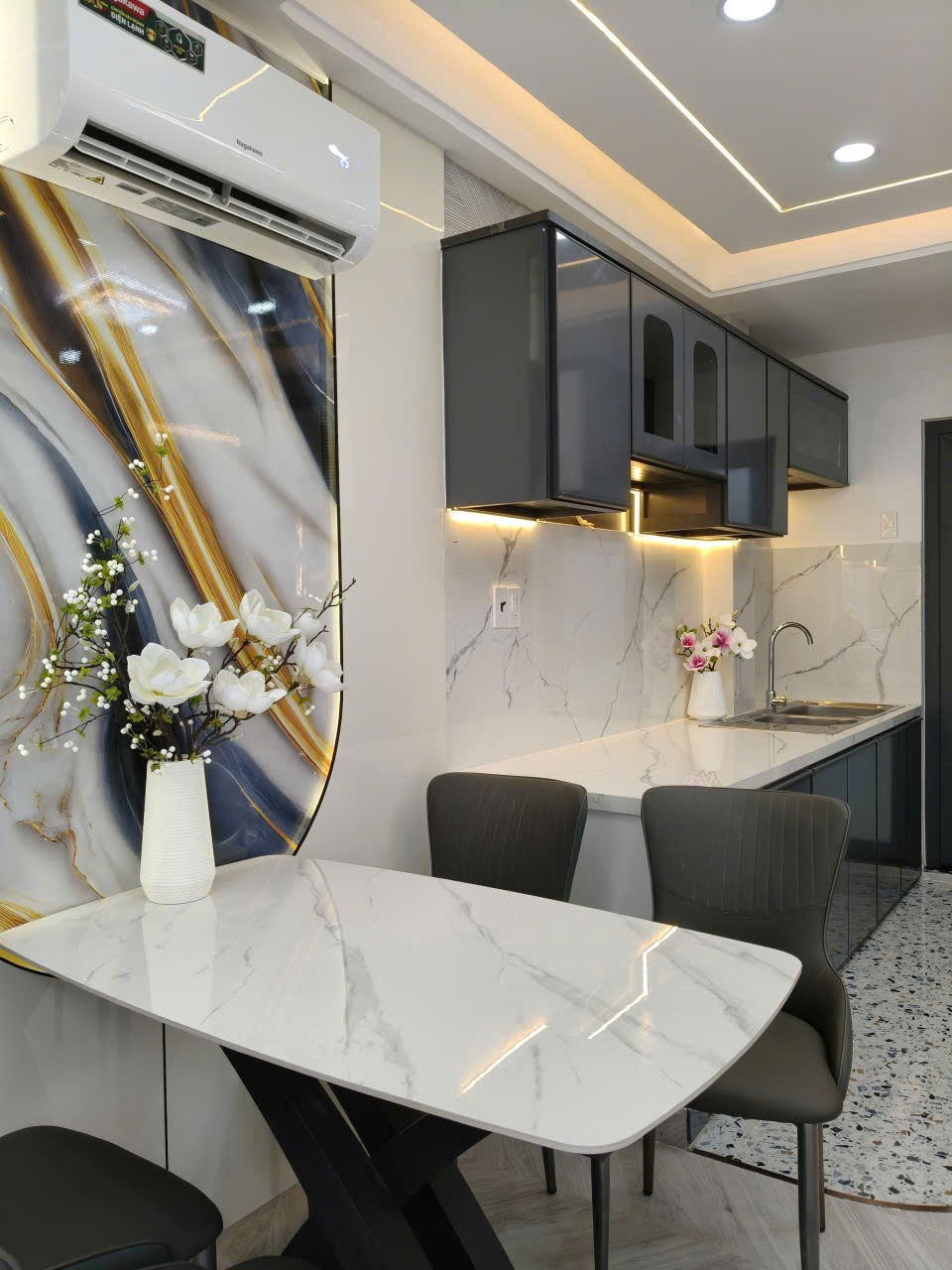 Nhà 4 Tầng, 3PN, 4WC Nguyễn Văn Công, P3, Gò Vấp - Vị Trí VIP, Tiện Ích Vượt Trội