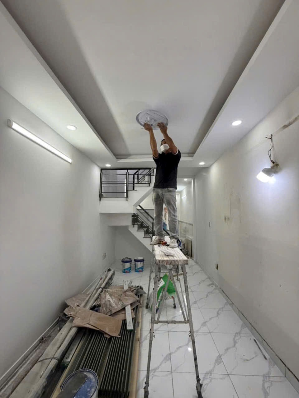 Nhà Mới Tân Chánh Hiệp Quận 12 - 2 Tỷ 050 Triệu - 3.2x14.5m