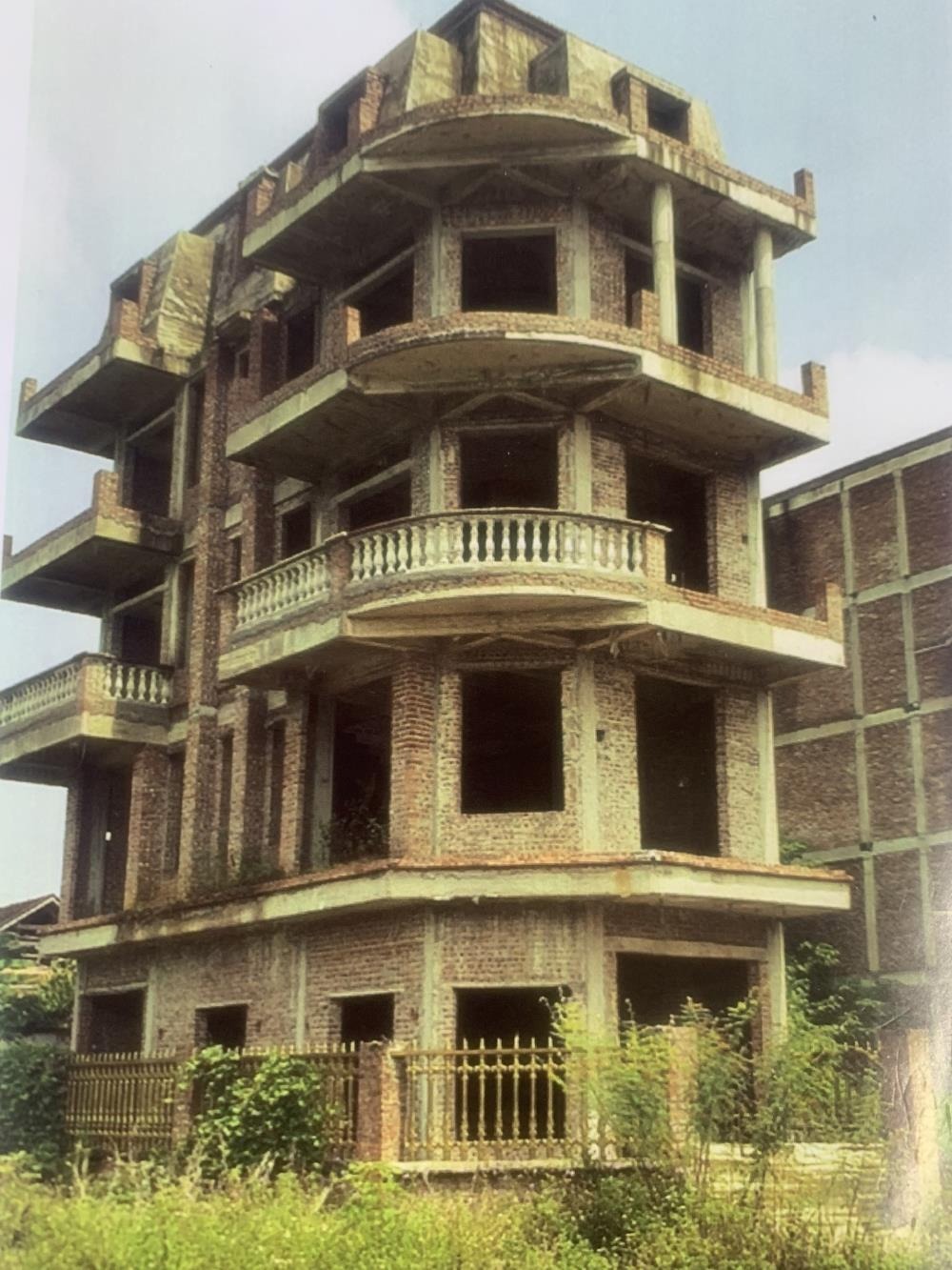 Biệt Thự KĐT Thiên Mã Sơn Tây - View Vườn Hoa, Sổ Đỏ - Giá 8 Tỷ