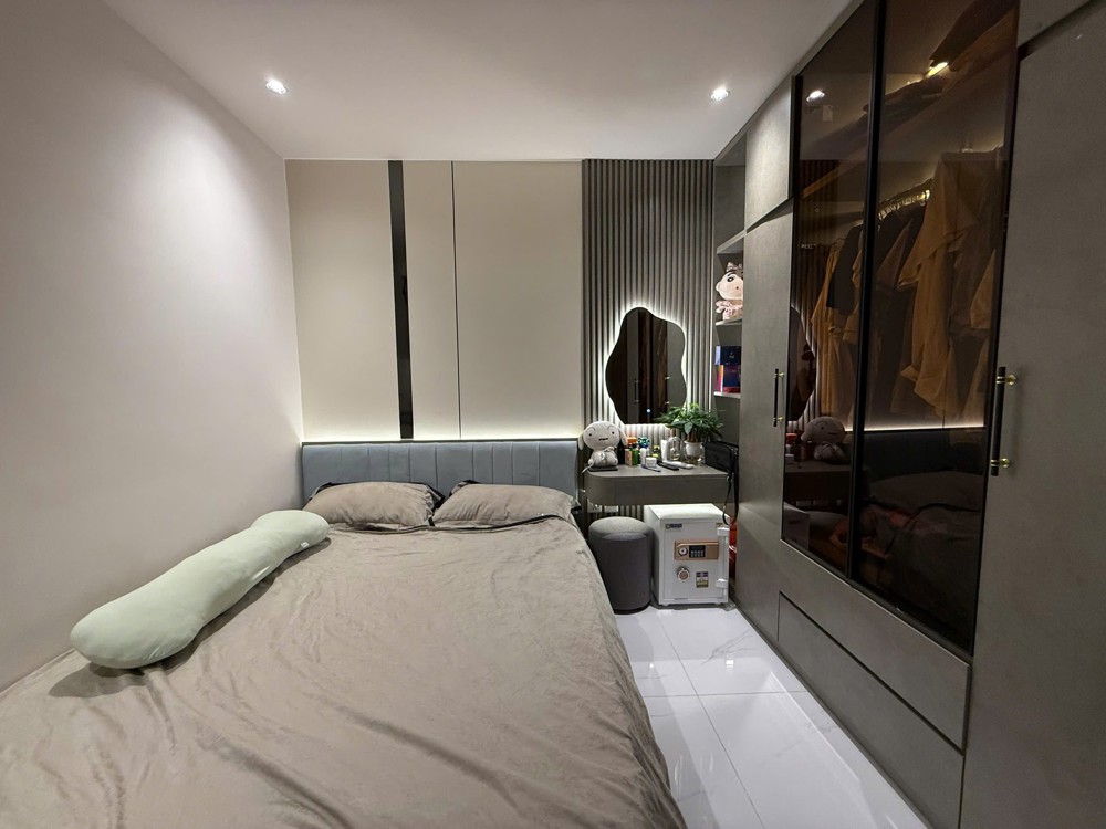 💥💥Tập thể Chùa Láng, 68m2, gần ĐH Ngoại thương, Nội thất cực đẹp, 4.68 tỷ