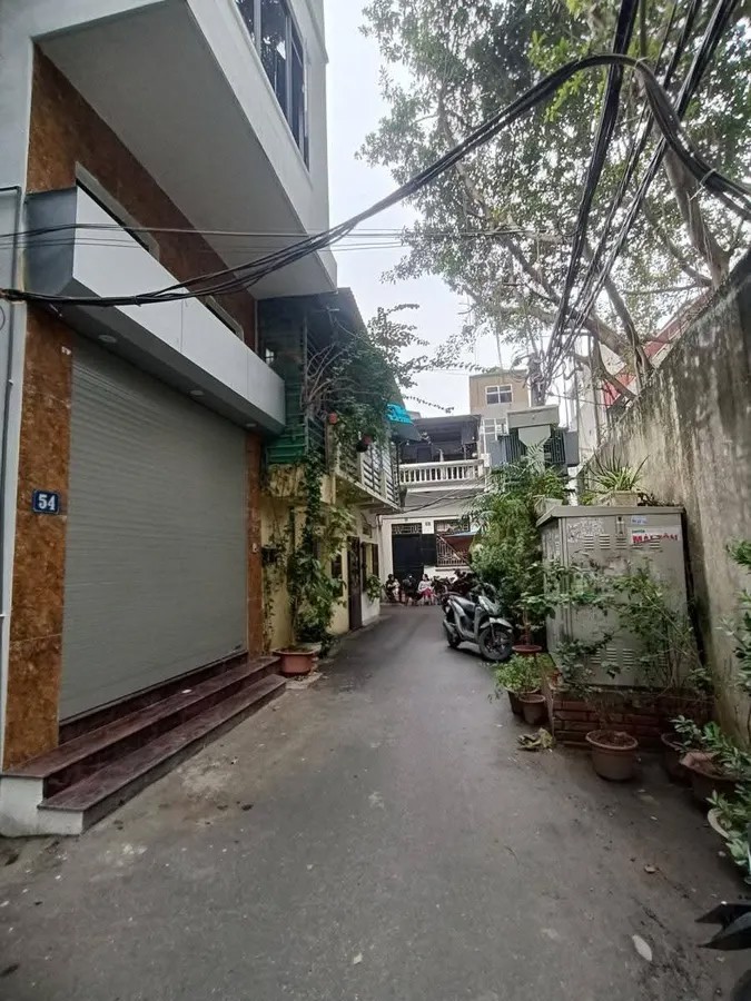 BÁN NHÀ RIÊNG Ô TÔ ĐỖ CỬA Tây Sơn 30m2  X 5 tầng 7.2 tỷ Đống Đa Hà Nội