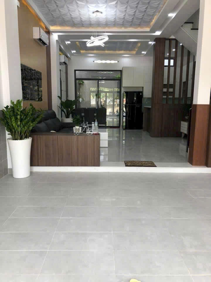 Căn Duy Nhất Nhà Phố KDC Omely – 6x14m – Giá 8.39 Tỷ – Trước Nhà Công Viên
