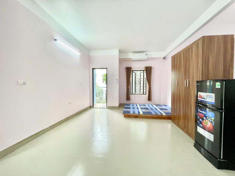 Bán nhà 8 tầng Yên Xá - 13 phòng, ô tô vào cổng, doanh thu 50tr/th - 10.45 tỷ