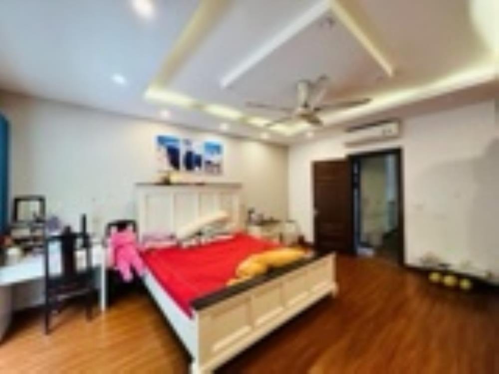 Bán nhà mặt ngõ ô tô Vương Thừa Vũ - Giá 18.8 tỷ - Kinh doanh đỉnh cao