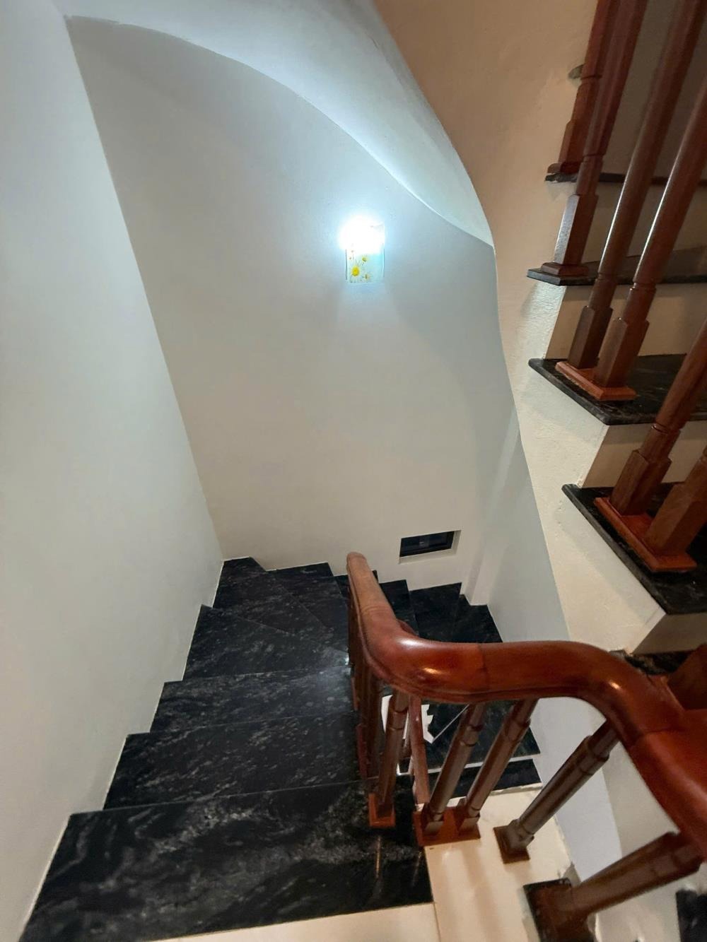 Bán nhà 5 tầng mới tinh tại Đa Sỹ, Hà Đông - Giá chỉ 6 tỷ