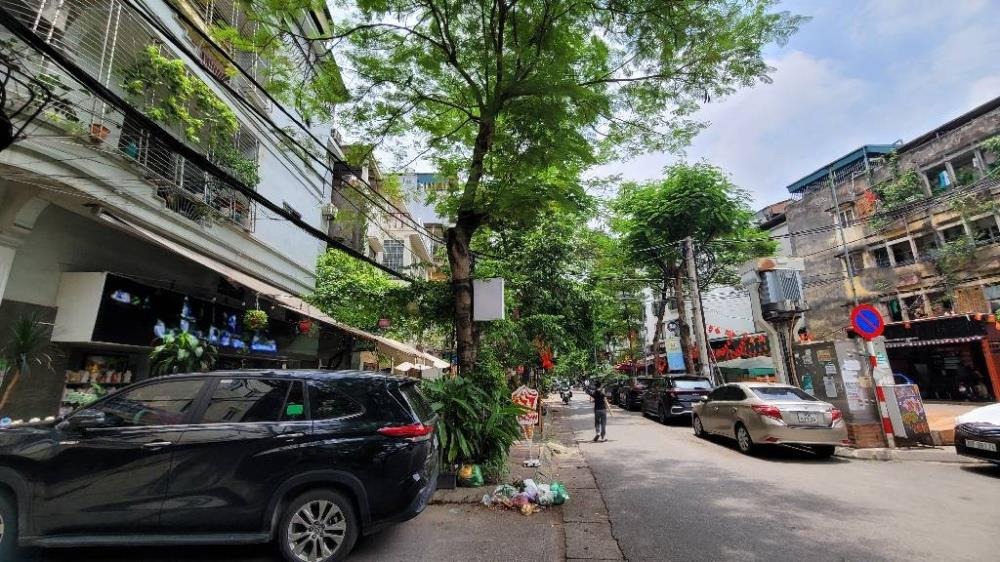 Bán nhà phố Hồng Mai 32m², 3 tầng, 9.6 tỷ - Vị trí trung tâm Hai Bà Trưng
