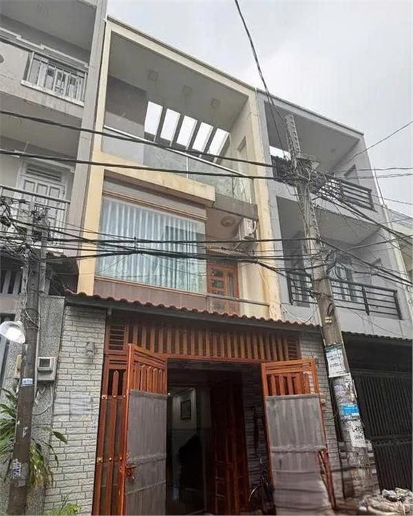 BÁN NHÀ, SÁT ĐƯỜNG SỐ 18B  - BÌNH HƯNG HÒA A, BÌNH TÂN 3 TẦNG - HXH - DIỆN TÍCH 60 M2 - SỔ HỒNG 