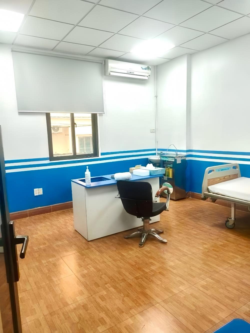 Mặt Phố Nguyễn Trãi - Vỉa Hè - Kinh Doanh - Cho Thuê 30tr/tháng - Giá Tốt