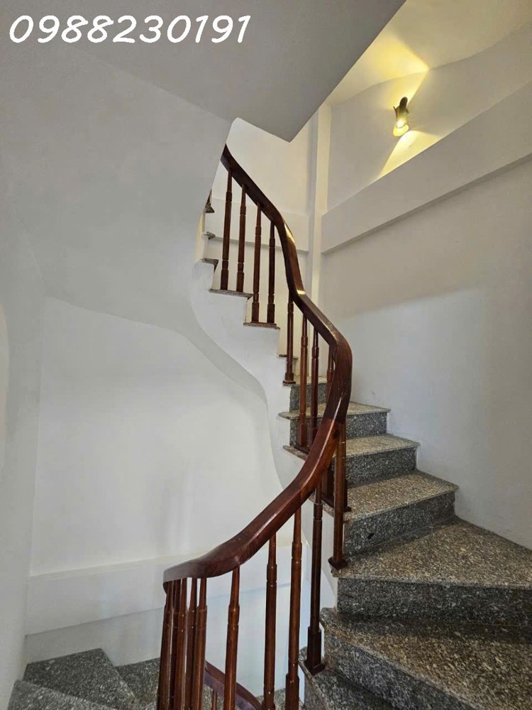 HIẾM Bán nhà  Ngũ Nhạc - 34m2 - 5 tầng - full nội thất - ngõ gần ô tô nhỉnh 5 tỷ