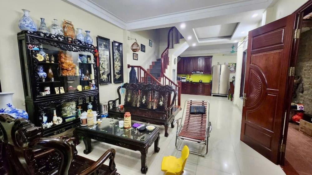 Bán Gấp Nhà Riêng Quan Nhân 60m², 5 Tầng, Giá 13 Tỷ - Vị Trí Đẹp