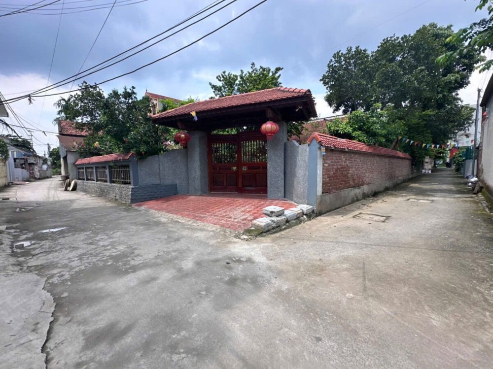 SIÊU PHẨM NHÀ 3 TẦNG 30,2M TẠI PHỤNG CHÂU-CHƯƠNG MỸ-HÀ NỘI