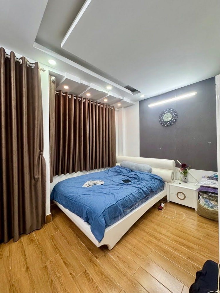 BÁN NHÀ HẺM XE HƠI NGAY EMART PHAN VĂN TRỊ, GÒ VẤP, 50M², 3 TẦNG, CHỈ 7.8 TỶ TL