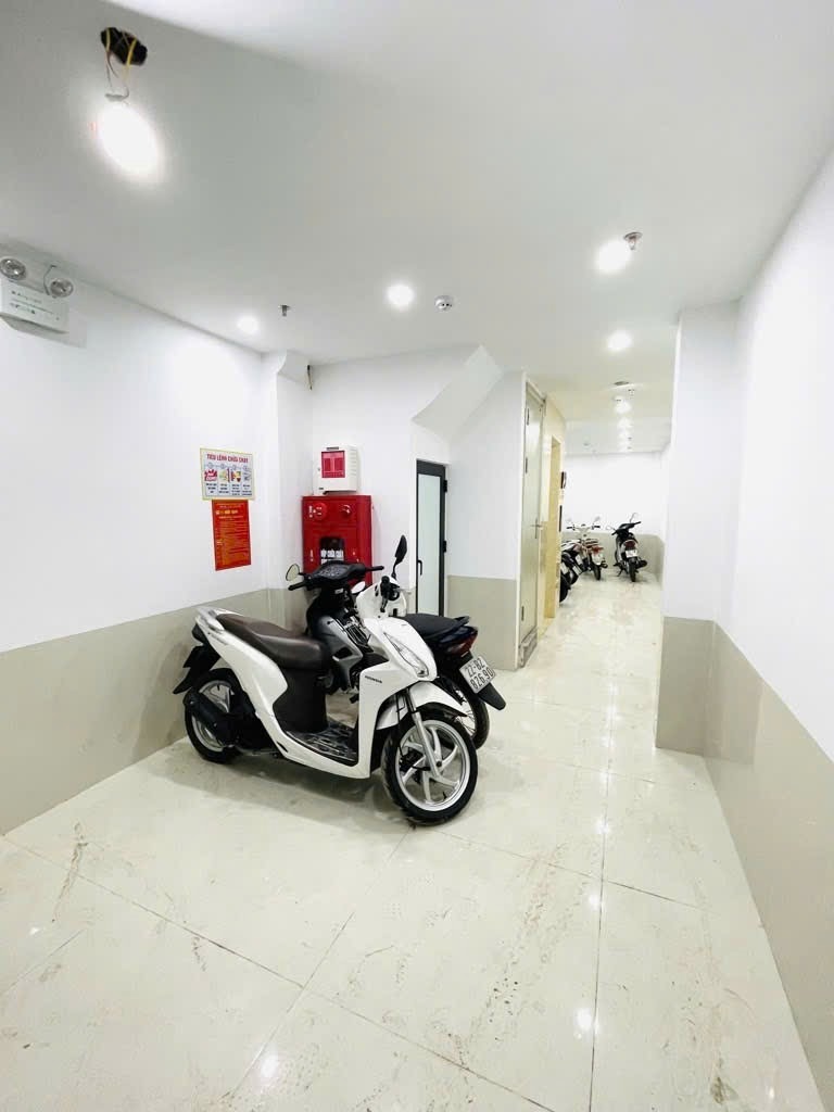 Cho Thuê Tòa CHDV 11 Phòng Đống Đa - Full Nội Thất - Vị Trí VIP