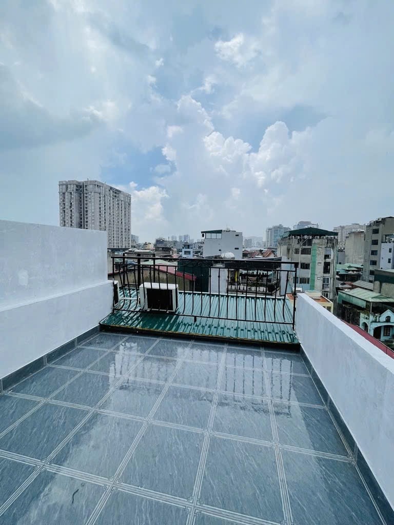 Cho Thuê Tòa CHDV 11 Phòng Đống Đa - Full Nội Thất - Vị Trí VIP