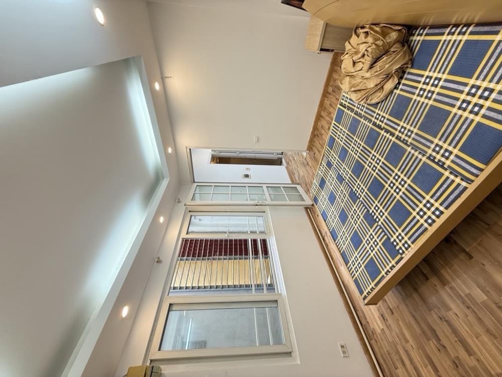 Nhà Phố Văn Cao - 60m2, 5 Tầng, 13.8 Tỷ - Vị Trí Đắc Địa, Thông Thoáng