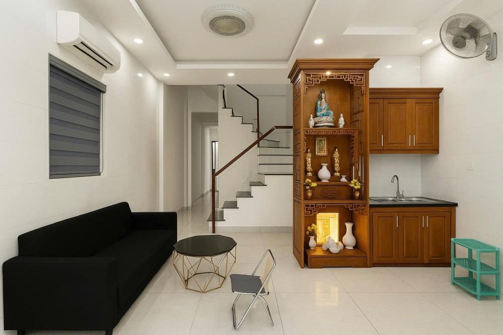 Bán Nhà 4 Tầng Quận 5, Sát Đại Lộ Võ Văn Kiệt - Vị Trí Trung Tâm