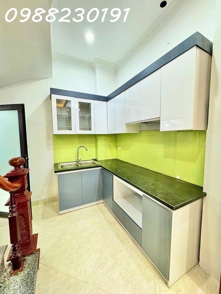 Siêu Hiếm Bán nhà Vũ Xuân Thiều - 5 tầng - xây mới - ngõ ô tô thông nhỉnh 5 tỷ