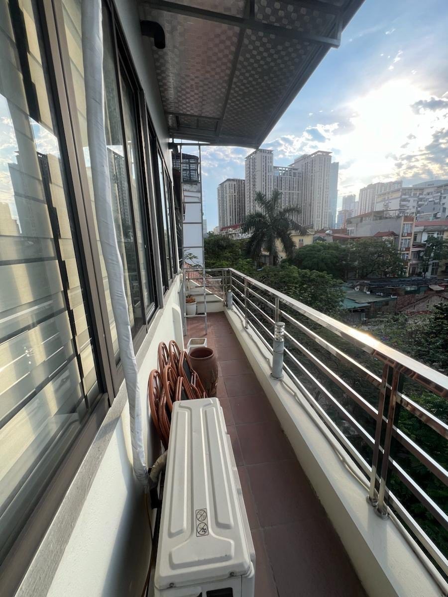 Bán nhà ngõ 88 Trung Kính, Cầu Giấy - 50m², 4 tầng, MT 6.3m, Ô tô tránh nhau, Giá 20 tỷ