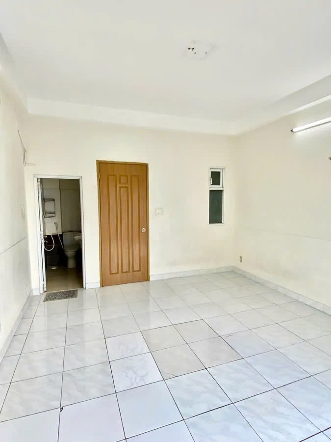 Nhà 5 Tầng Tân Phú - 4.98 Tỷ - Gần AEON, Đại Học - Pháp Lý Sổ Hồng Riêng