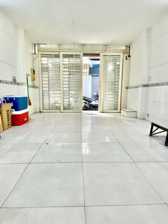 Nhà 5 Tầng Tân Phú - 4.98 Tỷ - Gần AEON, Đại Học - Pháp Lý Sổ Hồng Riêng