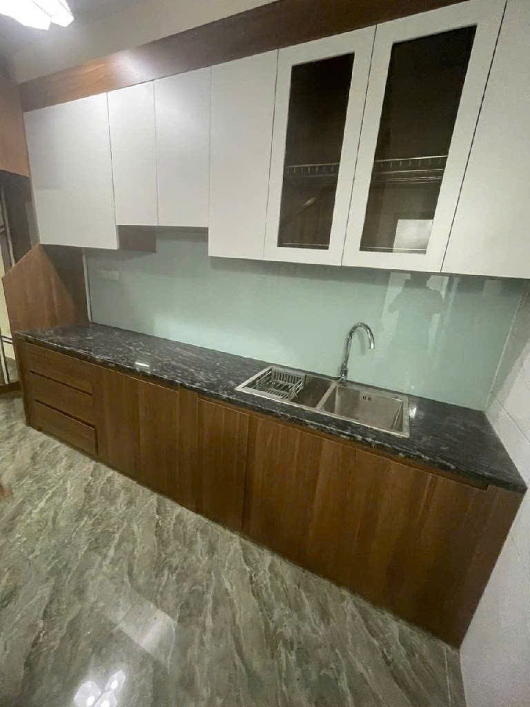 Nhà Mới Lĩnh Nam - Ô Tô Vào Cửa - 5 Tầng - Giá Chỉ 6 Tỷ