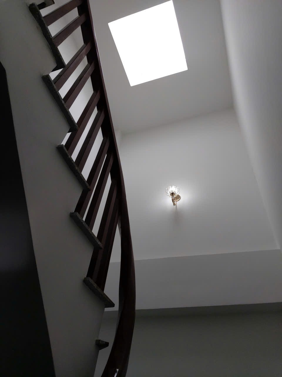 Bán nhà 4.5 tầng Hà Trì - Giá 7 tỷ (Nhỉnh) - Diện Tích Lớn, Thông Số Vàng
