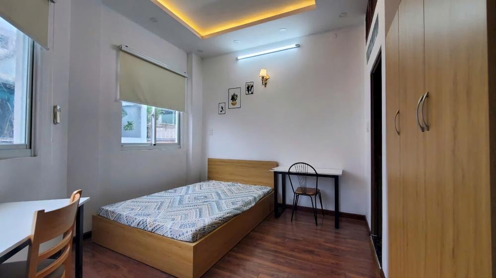 Bán Căn Góc 5 Tầng, Có Thang Máy, Đường Đồng Nai, Quận 10 - Dòng Tiền Ổn Định