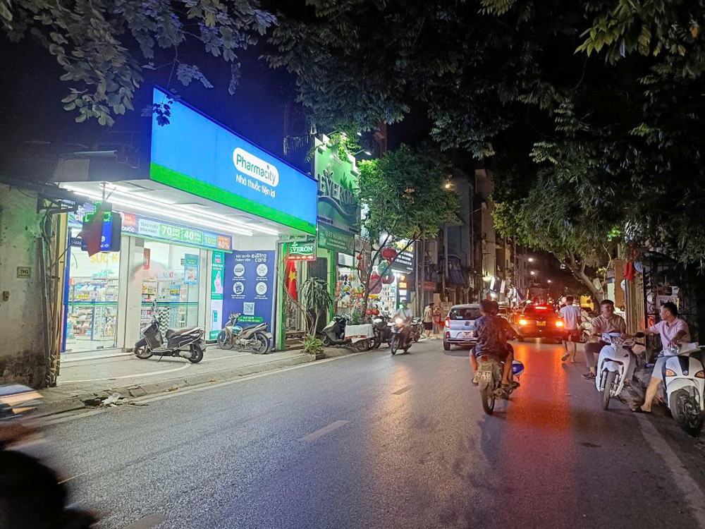 MẶT PHỐ - LÔ GÓC - DÒNG TIỀN - KINH DOANH ĐỈNH CAO BỒ ĐỀ LONG BIÊN