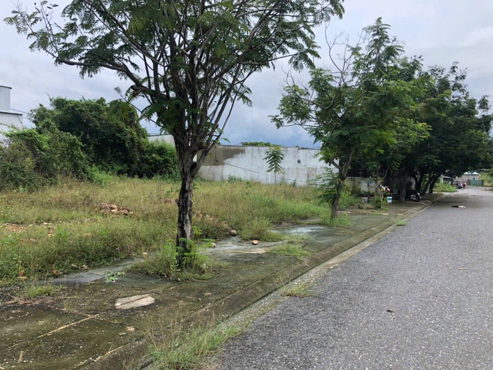 BÁN ĐẤT ĐƯỜNG 13M KHU TĐC ĐẤT LÀNH - VĨNH THÁI - DT: 72m2 ngang 4,5m lô sạch k hố ga dây điện 