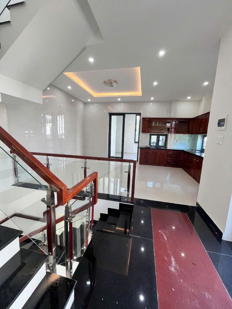 269 - BÁN NHÀ 3 TẦNG LÔ GÓC 2 MẶT TIỀN - DT: 117M2 - NGAY TRỤC SINH SẮC – CÁCH BIỂN CHỈ 100M
