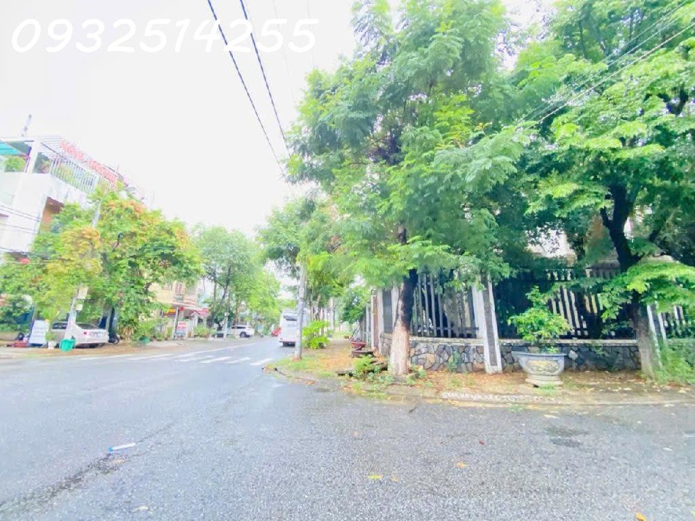 269 BIỆT THỰ 3 TẦNG LÔ GÓC – ĐƯỜNG 10.5M – DIỆN TÍCH KHỦNG 420M² – SÁT SÔNG THĂNG LONG