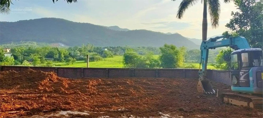 Bán 20.000 m2 đất tại trung tâm xã Phú Cát- Quốc Oai- Hà Nội