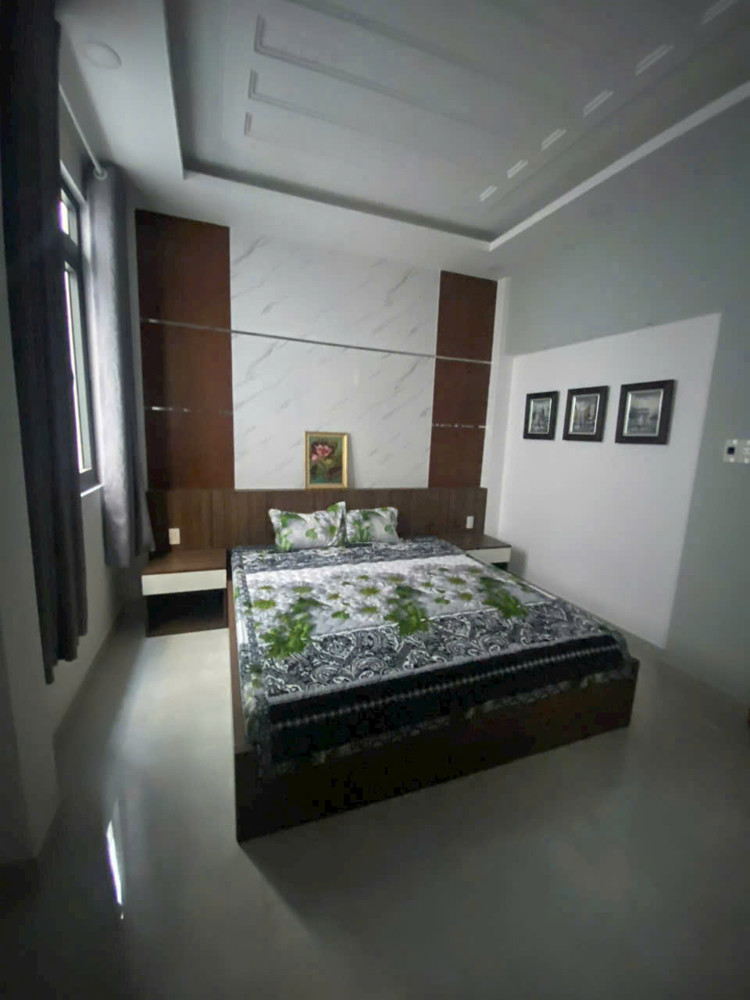 Nhà 2 Tầng, Sổ Hồng Riêng, Chỉ 2.6 Tỷ – Huỳnh Tấn Phát, P. Tân Phú (Q7),