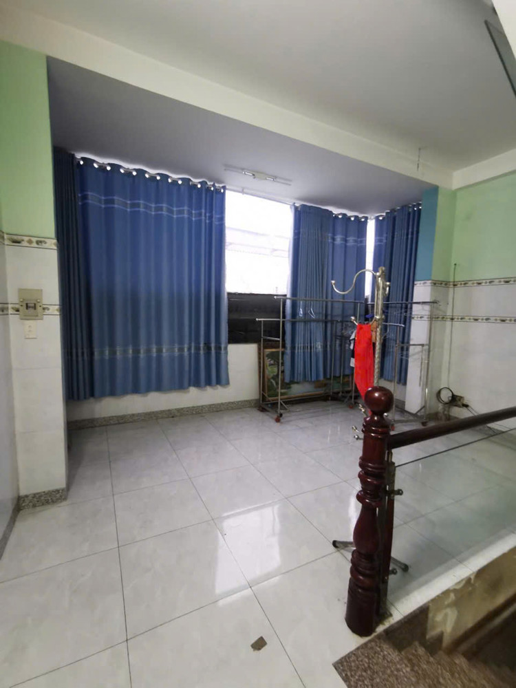 SIÊU HIẾM – BÁN NHÀ MT LÊ VĂN KHƯƠNG NGANG 20M – THUÊ 100TR/THÁNG – CHỈ 30 TỶ