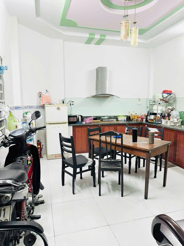 * ** Mặt Tiền Đường Hiệp Thành 06- Vài Bước Ra Nguyễn Ảnh Thủ - Quận 12- Nhà Đẹp Ở Luôn - 72M2 - 3