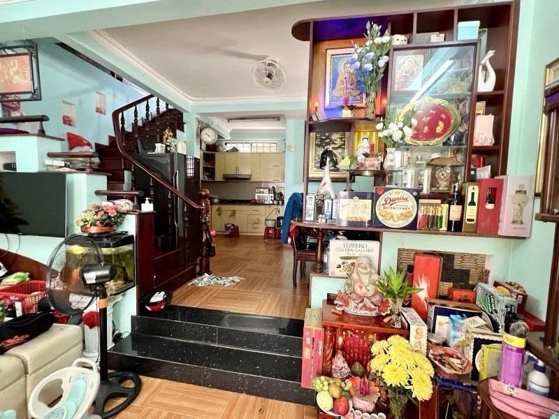 Bán Nhà Tân Phú - 2 Tầng, 55m2, Gần Aeon Mall - Giá 5.5 Tỷ