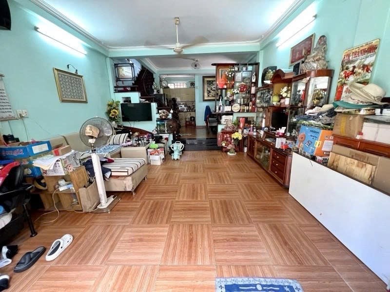 Bán Nhà Tân Phú - 2 Tầng, 55m2, Gần Aeon Mall - Giá 5.5 Tỷ