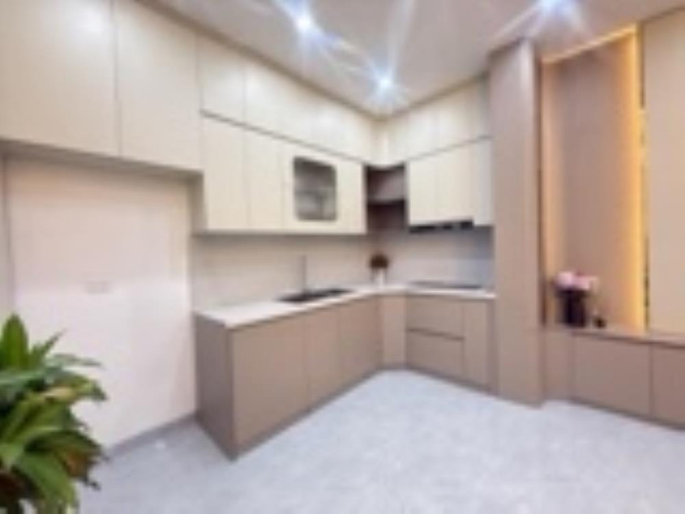 Bán Nhà Mặt Ngõ Kinh Doanh Đỉnh Cao, Thịnh Quang, Đống Đa - 5 Tầng, Có Thang Máy