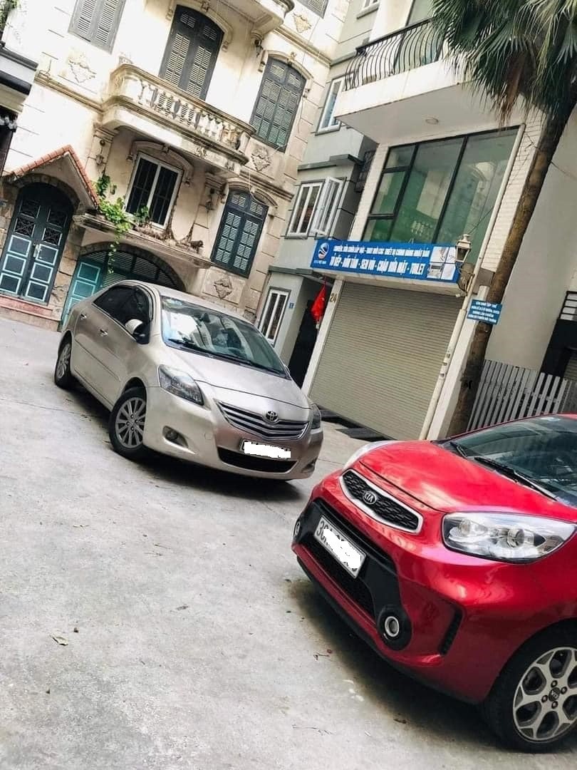 Bán Nhà Phố Kim Mã, Ba Đình - 212m2, Ô Tô Tránh, 3 Tầng - Giá 56.3 Tỷ