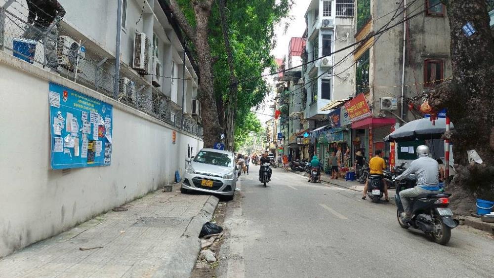 Nhà Mặt Phố Nghĩa Dũng, Ba Đình: 71m², Thang Máy, 3 Mặt Thoáng, Dòng Tiền 50tr/th