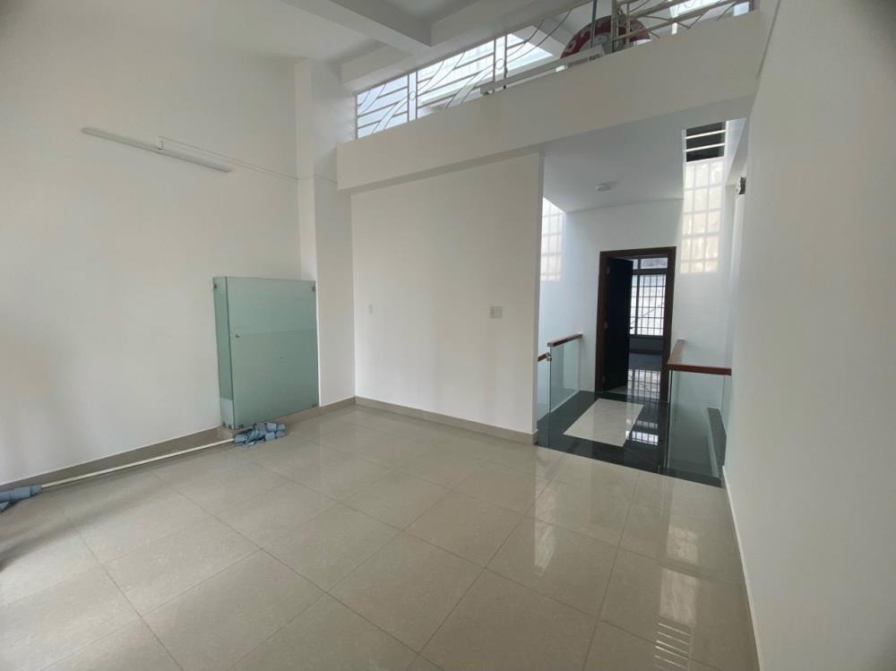 Cho Thuê Nhà Him Lam, Quận 7 - 5x20m, Đường 12m, Giá 45 Triệu/Tháng