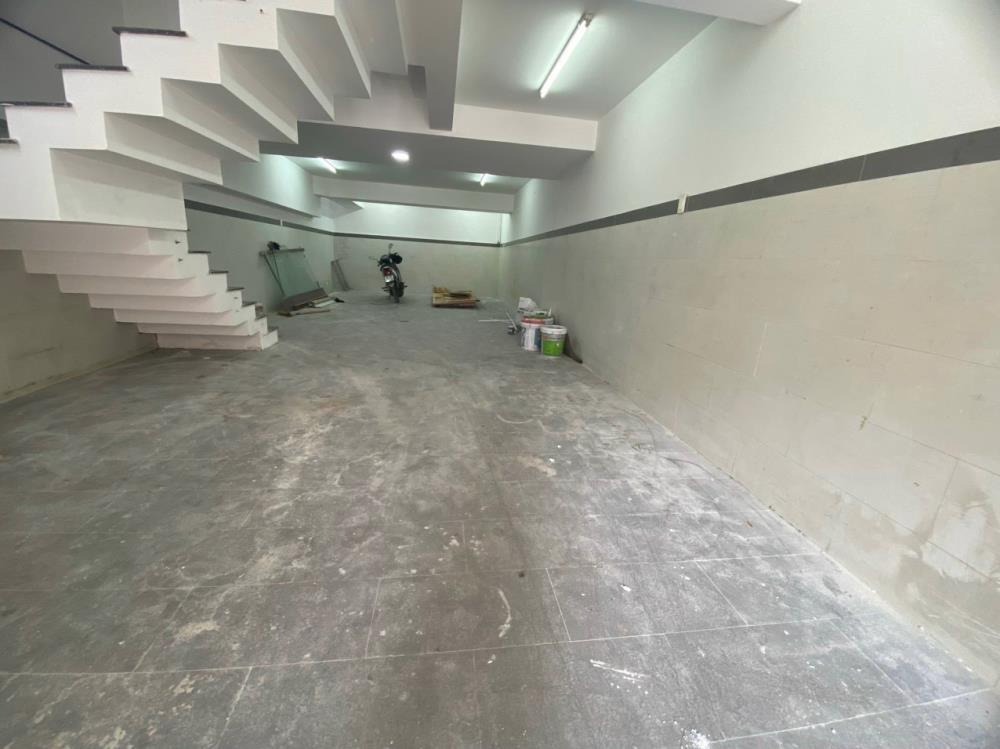 Cho Thuê Nhà Him Lam, Quận 7 - 5x20m, Đường 12m, Giá 45 Triệu/Tháng