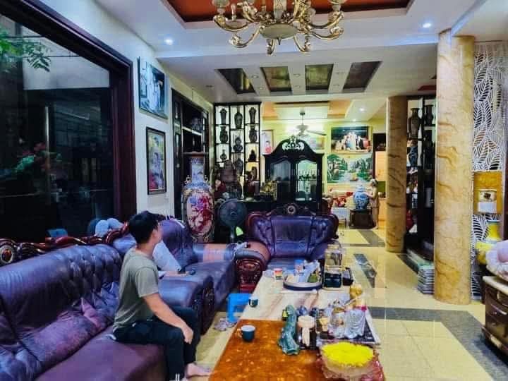 Biệt Thự Vip Mặt Đường Văn Quán - Hà Đông - 212m2 - 78.89 Tỷ