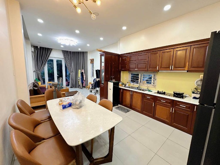 Nhà Mới Đẹp 4 Tầng, Hẻm Xe Tải 8m, Tân Kỳ Tân Quý, Tân Phú - Giá Hơn 8 Tỷ