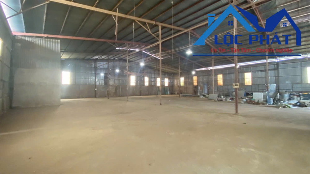 Cho thuê xưởng 1100m2 Phường Long Bình, Biên Hòa, Đồng Nai 35tr